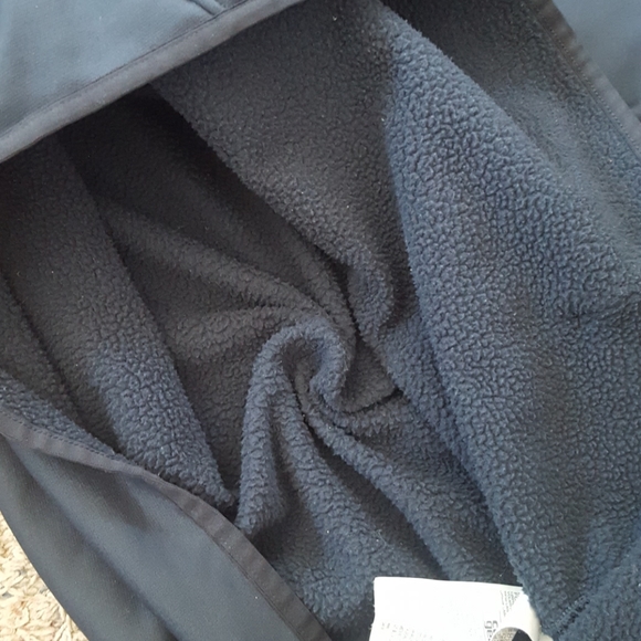 Black hoodie - Picture 5 of 5